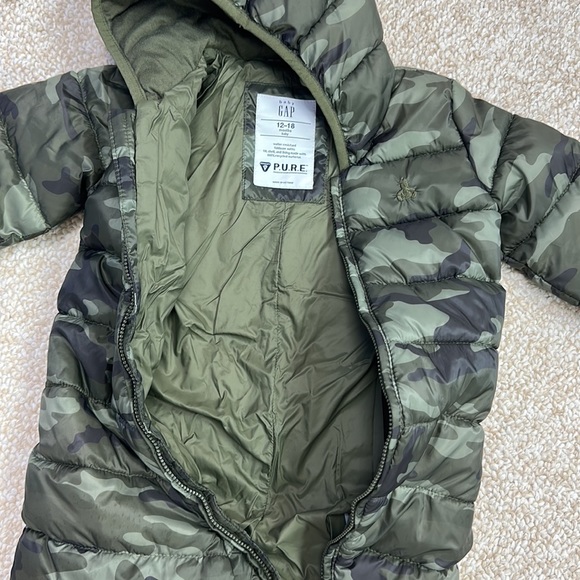 Baby Gap Camouflage Snowsuit - Picture 4 of 5